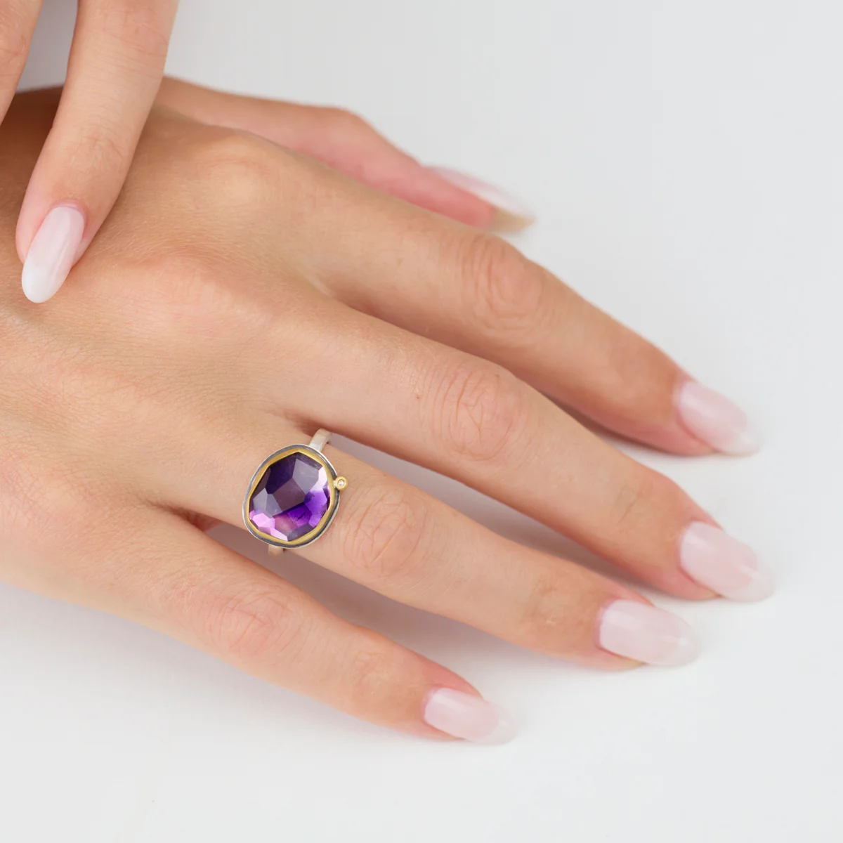 Amethyst Ring with Diamond - Image 2