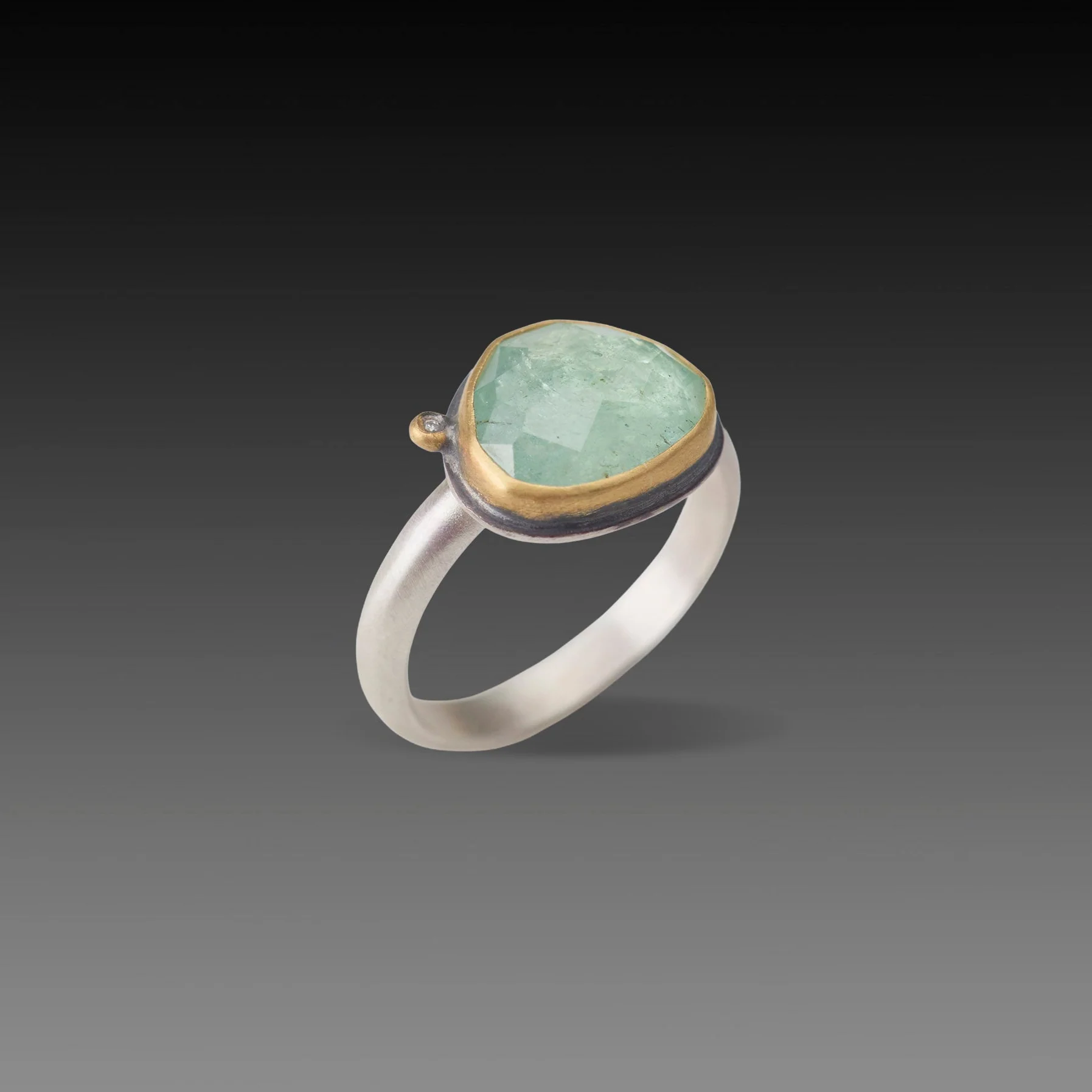 Beryl Ring with Diamond - Image 3