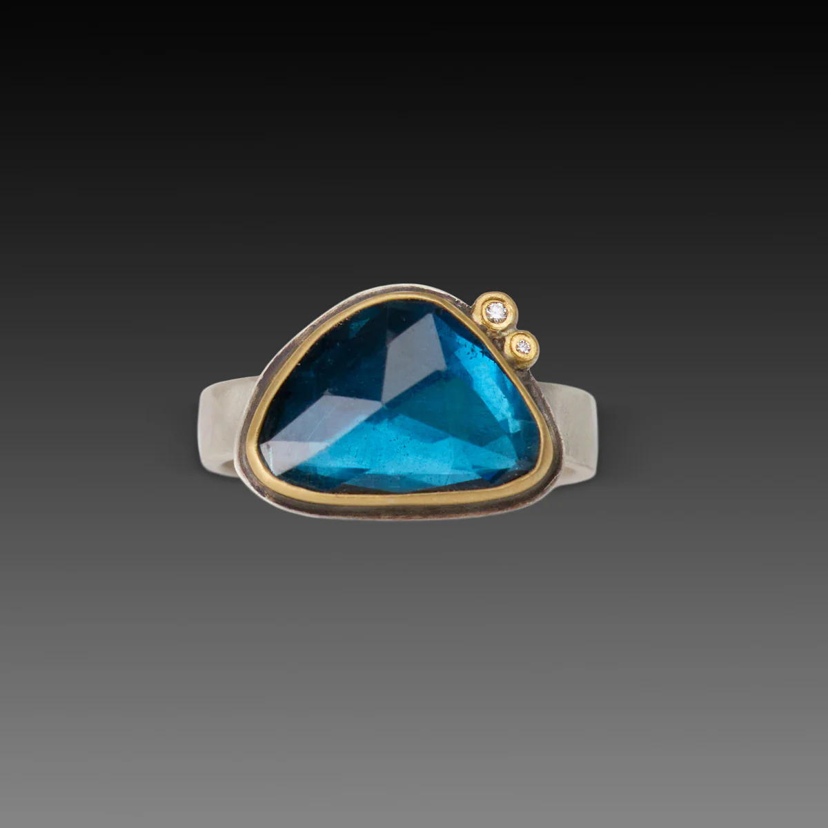 Blue Topaz Ring - Image 3