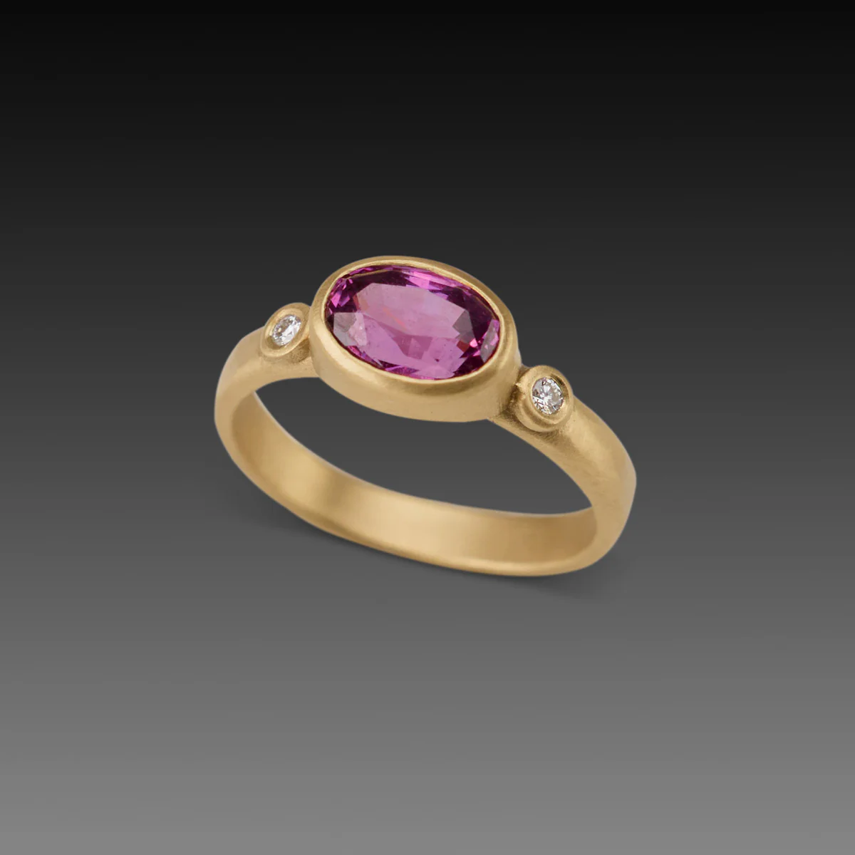 Deep Fuchsia Sapphire Ring - Image 4