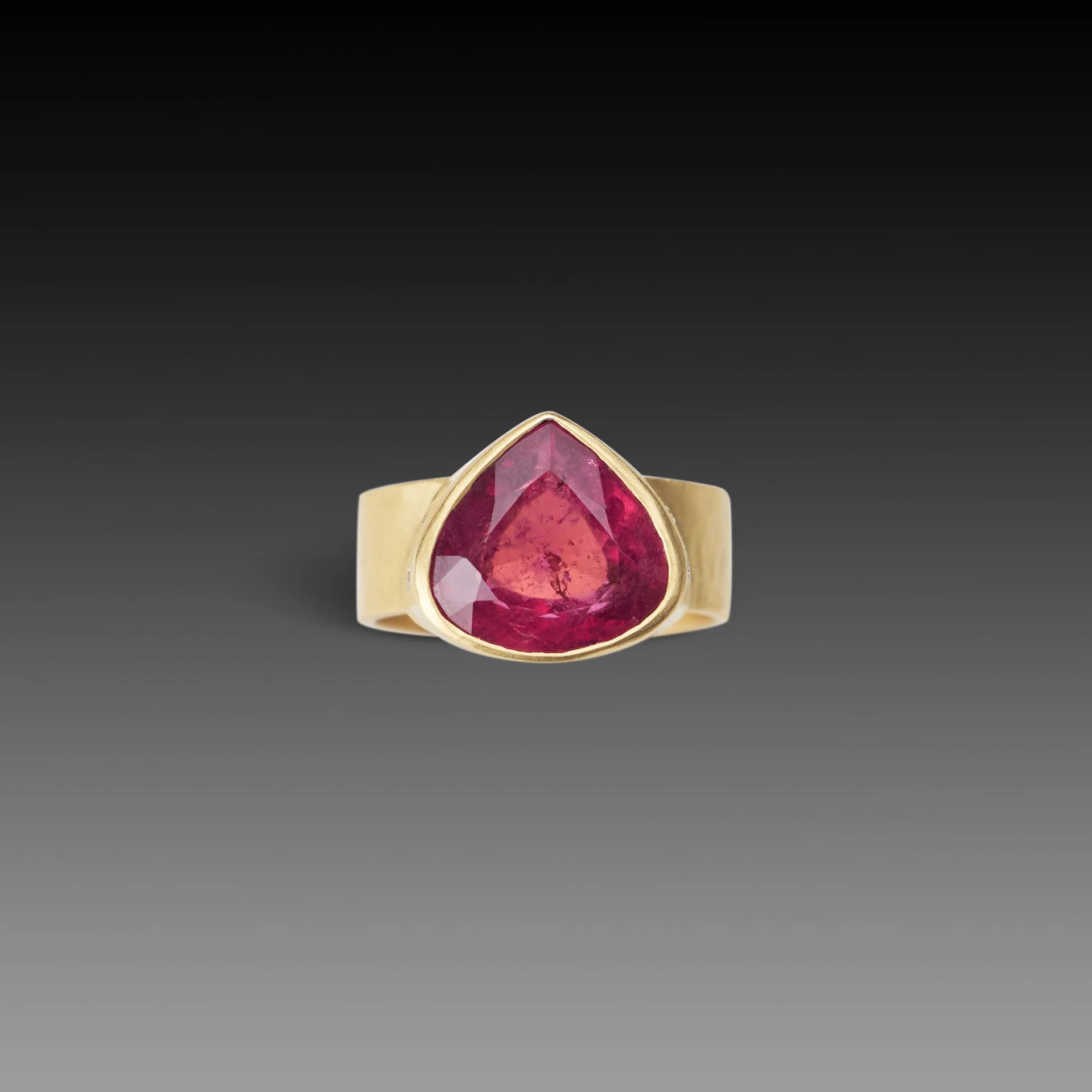 Deep Pink Tourmaline Ring - Image 4