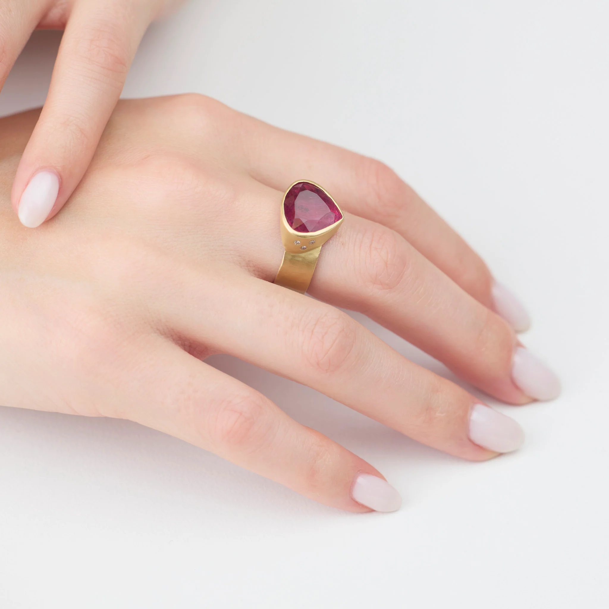 Deep Pink Tourmaline Ring - Image 5