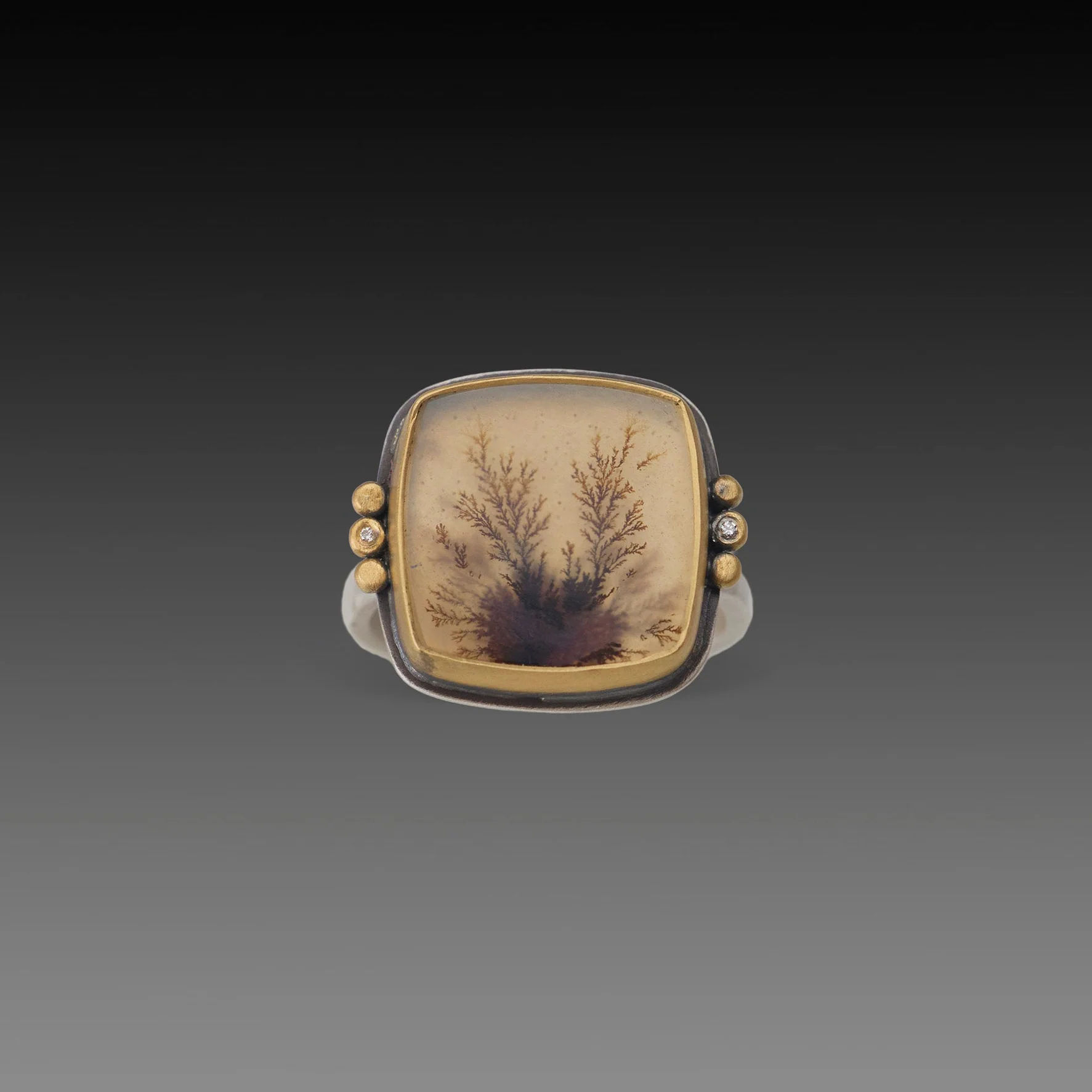 Dendritic Agate Ring with Gold Trios