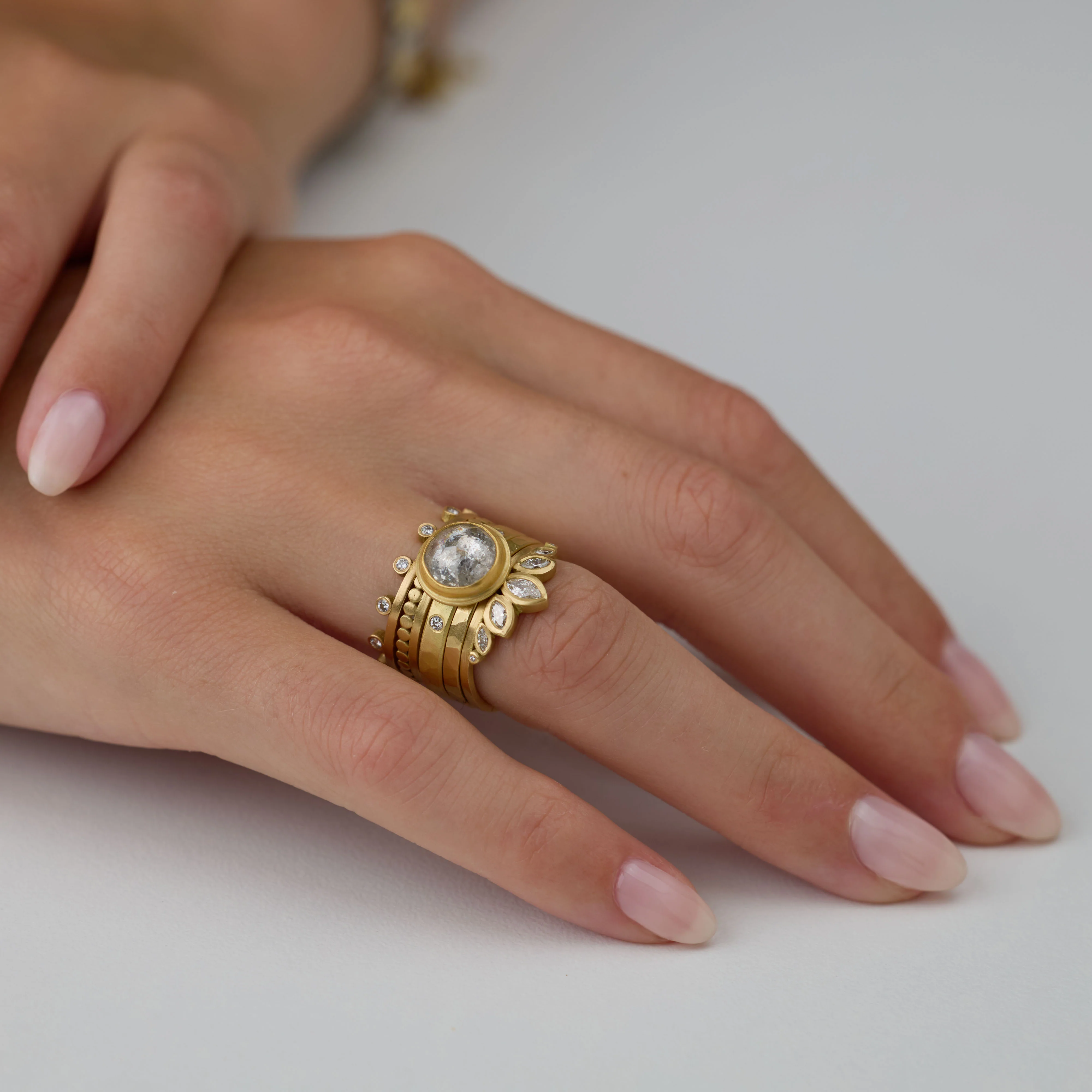 Diamond Side Dot Band - Image 3