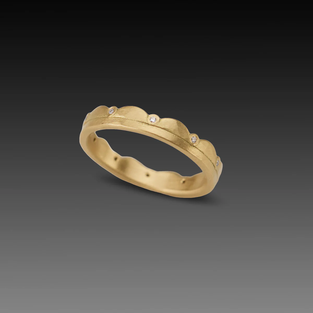 Diamond Side Scalloped Band - Image 3