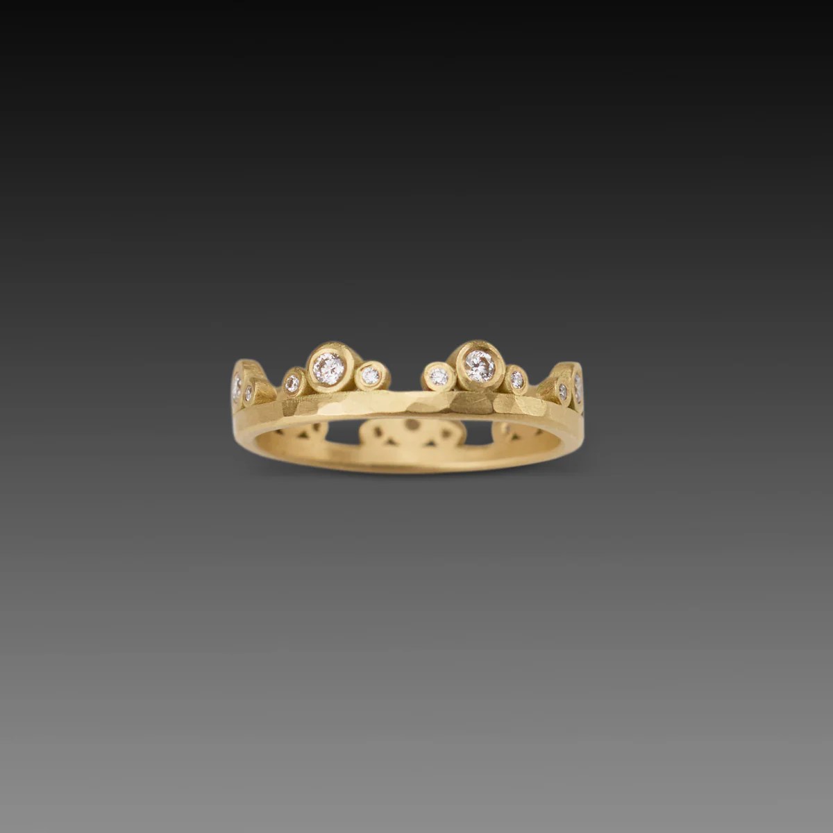Medium Diamond Side Trios Band