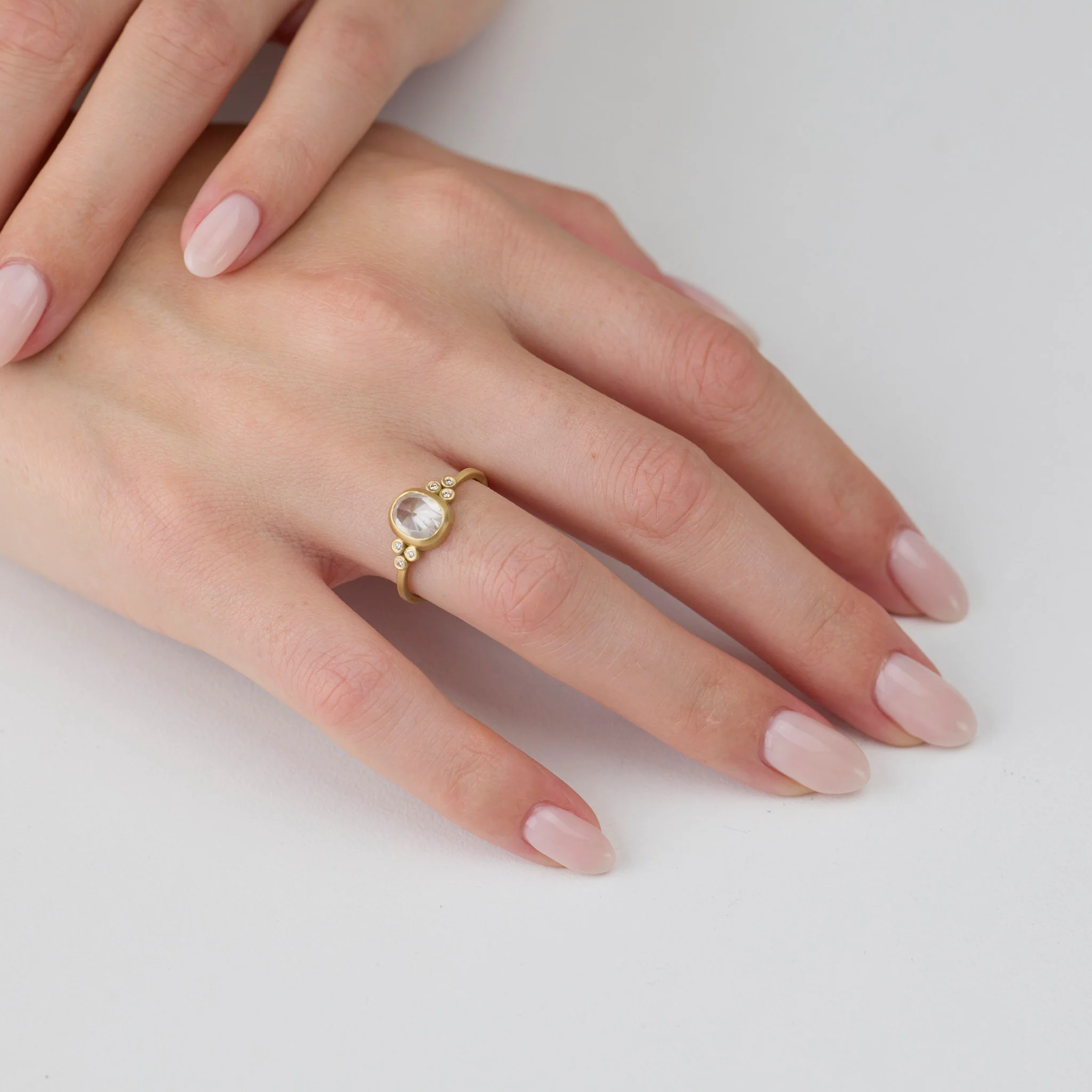 Glowing Gray Diamond Ring - Image 2