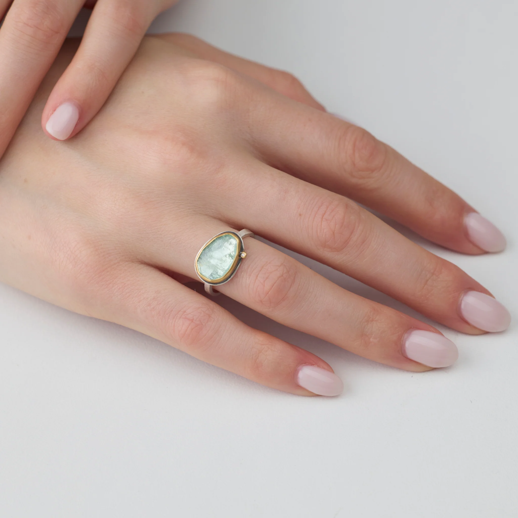 Luminous Beryl Ring - Image 2