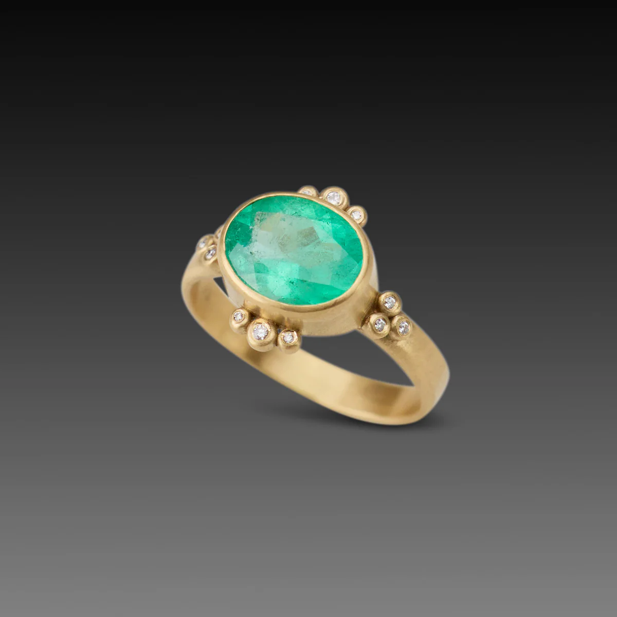 Oval Emerald Ring With Diamond Trios - Image 3