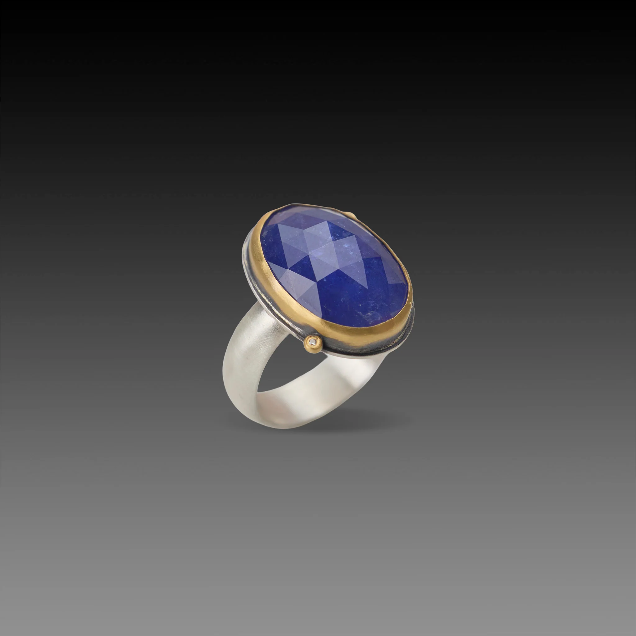 Oval Tanzanite Ring with Diamonds - Image 3