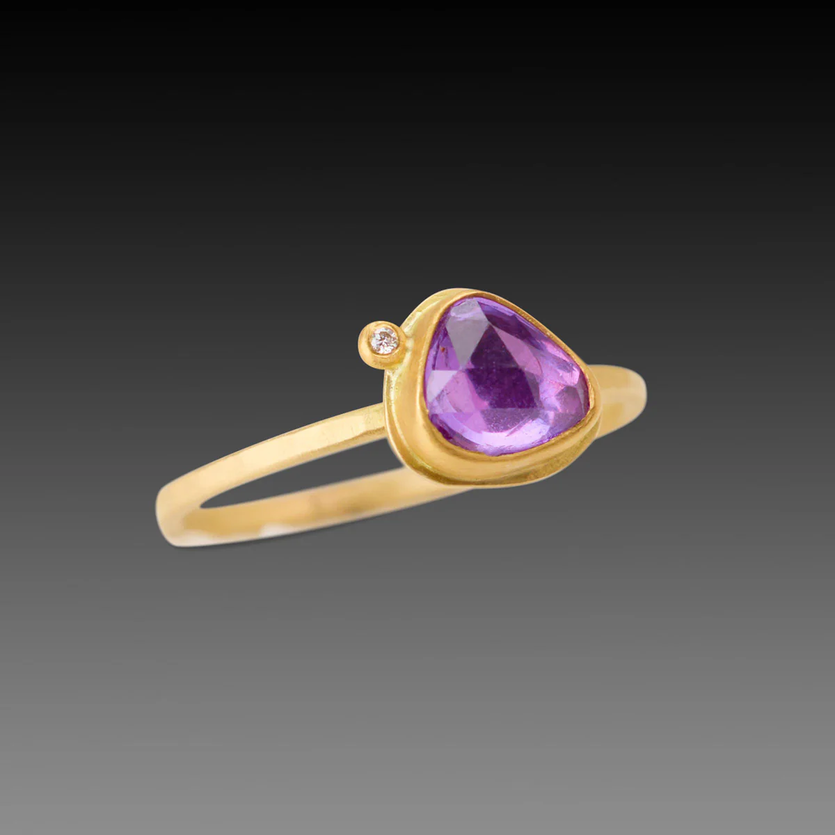 Lavender-Pink Sapphire Ring - Image 3