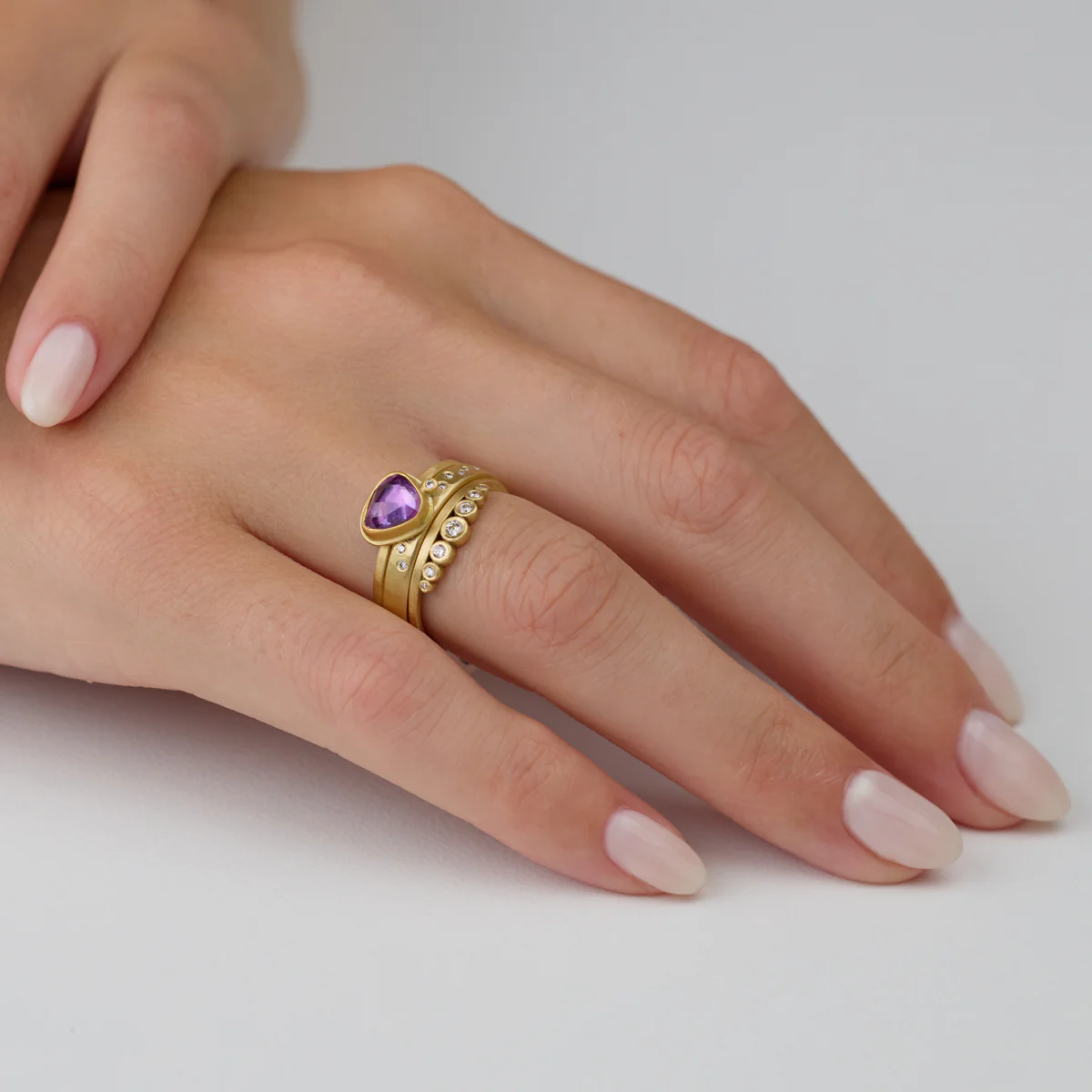 Lavender-Pink Sapphire Ring - Image 4
