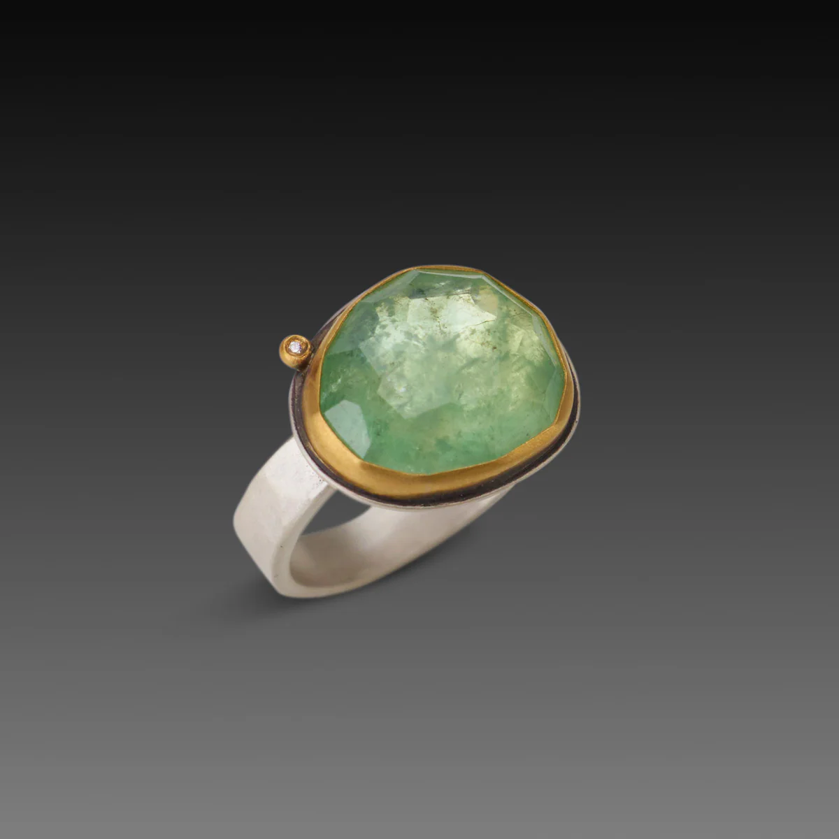 Rose Cut Beryl Ring - Image 3