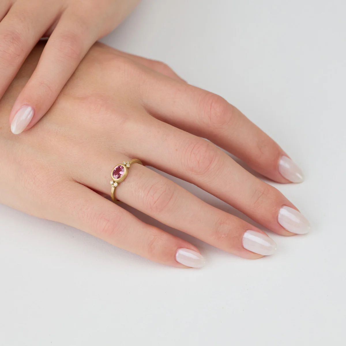 Oval Pink Sapphire Ring With Diamonds - Image 3