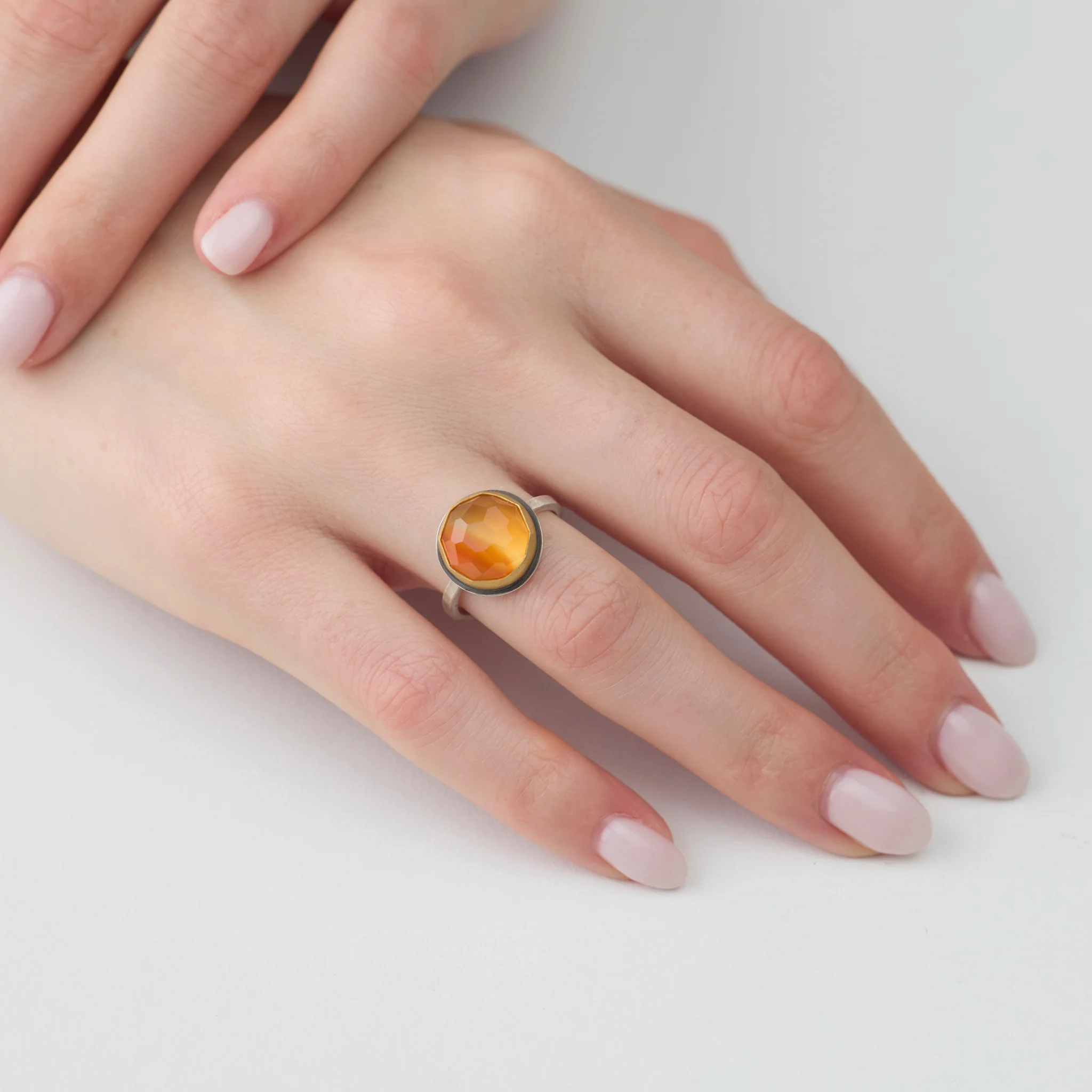 Round Carnelian Ring - Image 2