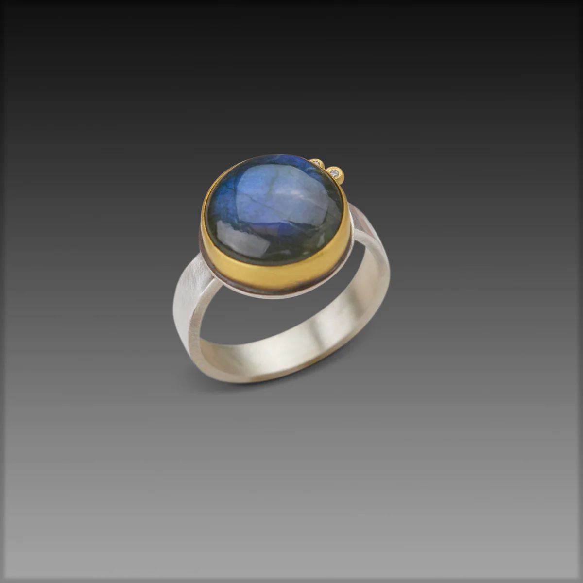 Smooth Round Labradorite Ring - Image 3