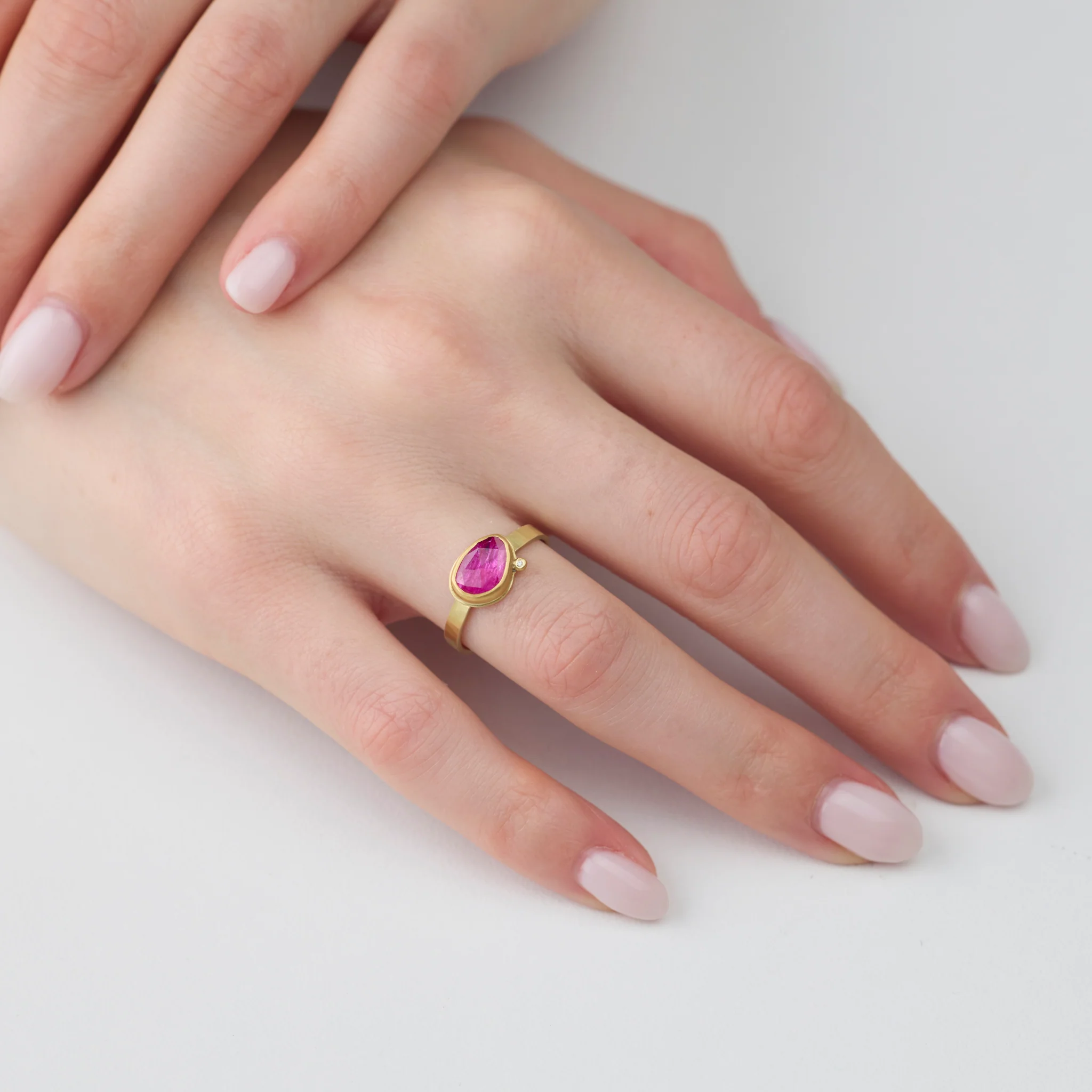 Vibrant Ruby Ring with Diamond Dot - Image 2